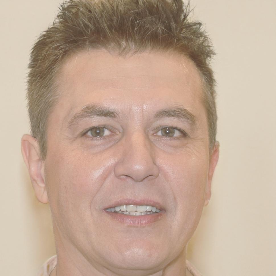 Robert Hayes, Finance Manager